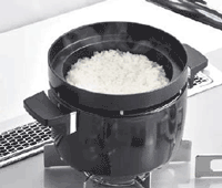 火加減コンロまかせ、おいしいご飯が炊けます